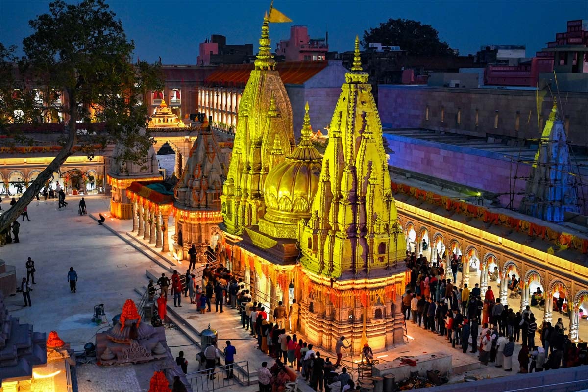 Kashi Vishwanath Temple – Varanasi, Uttar Pradesh